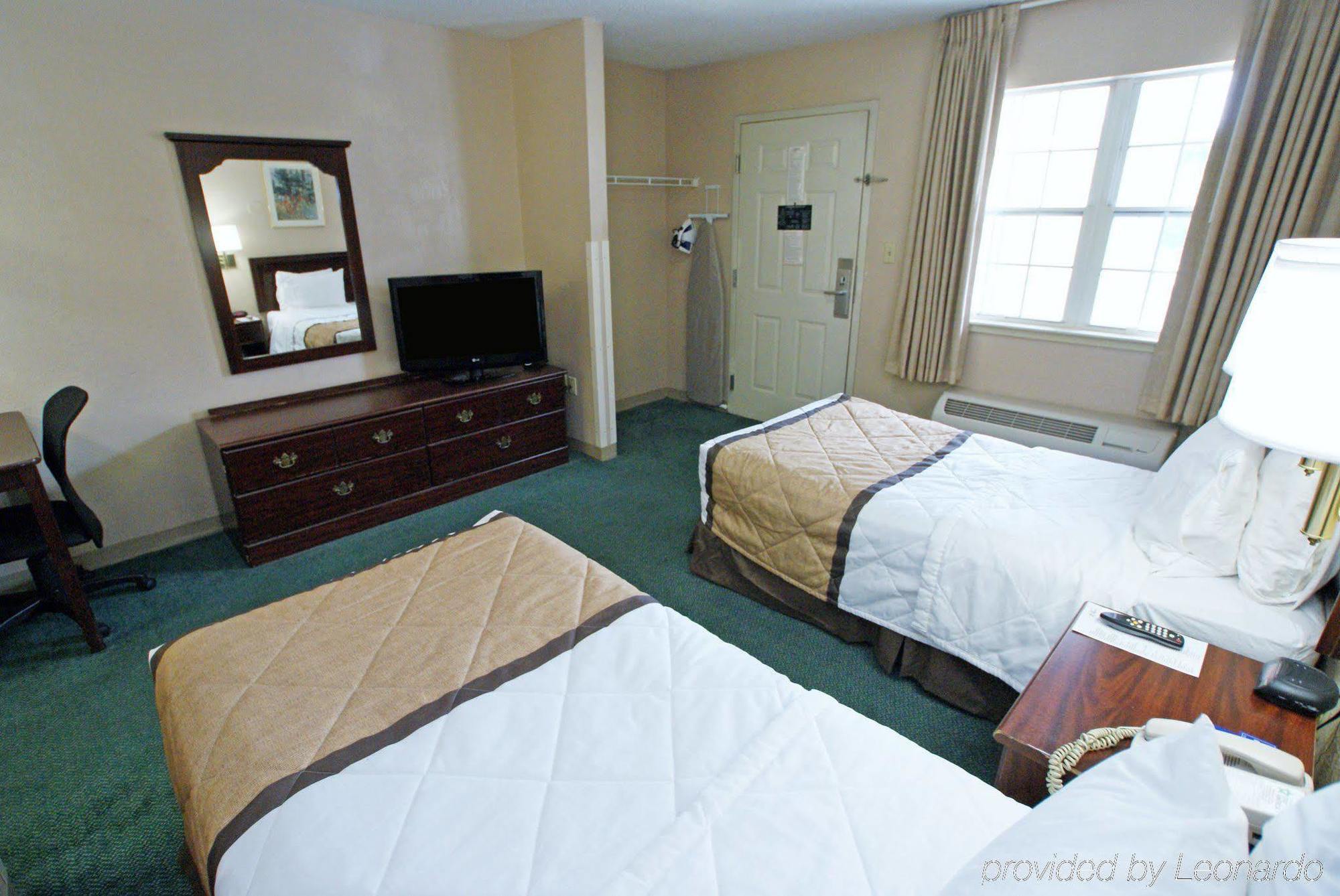 Extended America Select - - Airport Hotel 2*